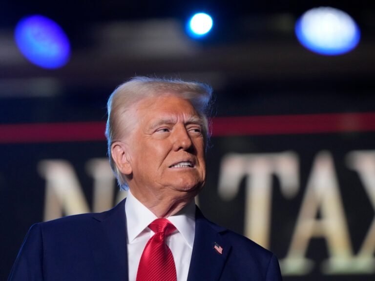 Trump signs an order to reward gender transitions for youth LGBTQ | LGBTQ News