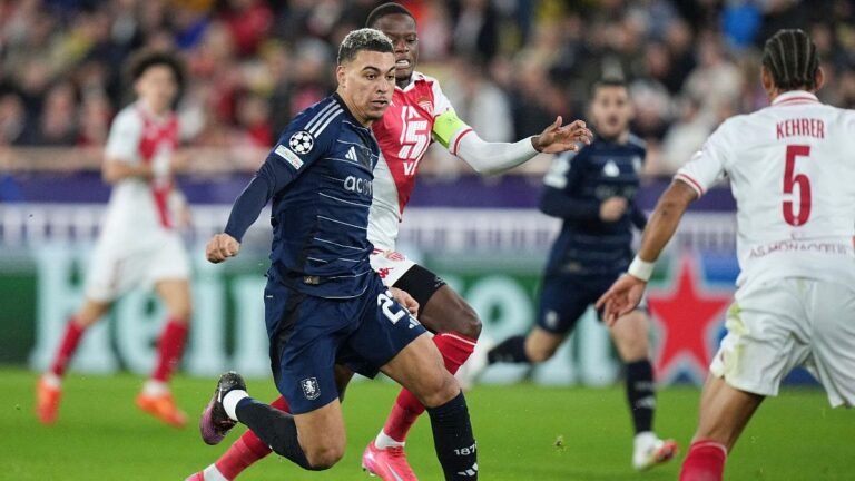 Villans miss a chance to seal promotion
