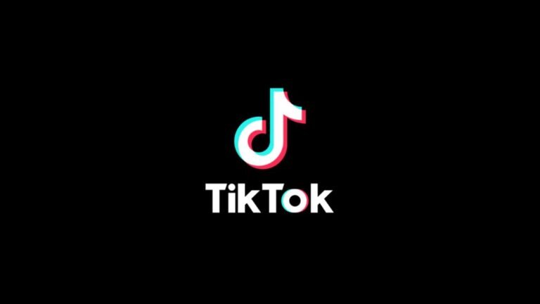 Trump denies talks with Oracle on Tiktok deal, but says decision likely to be made within 30 days