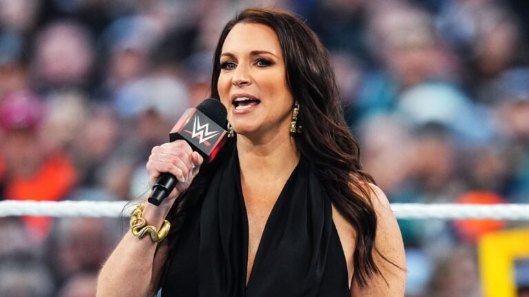 The real heat of Stephanie McMahon with WWE Hofer led to the drama behind the scenes, Jim Ross remembers
