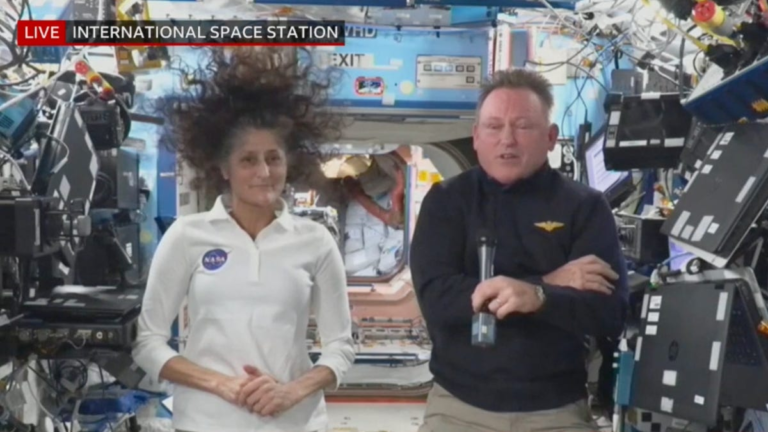 Astronaut Suni Williams sets a new record on the space track outside the ISS