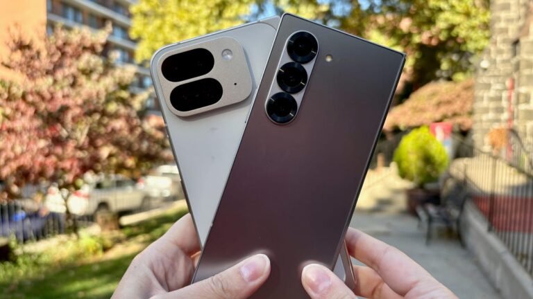 Pixel 9 for Fold vs. Galaxy from Fold 6 Camera Showdown: It’s Comfortable