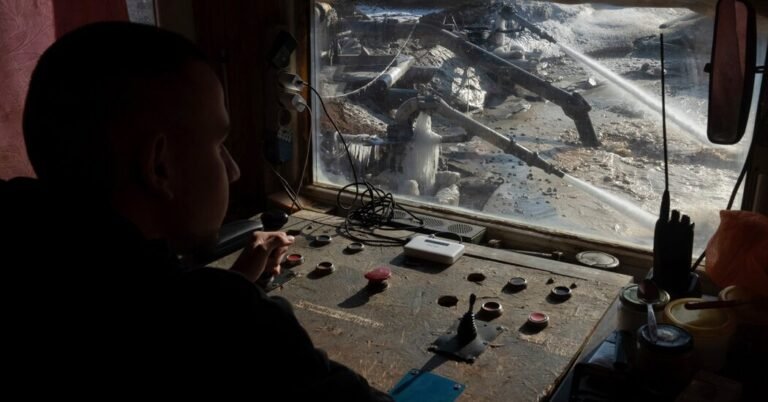 US-UKRAINE MINERALS DEAL DRAFT FUNCTION FUNCTIONS FUNCTION REFERENCE TO GUARANTEE