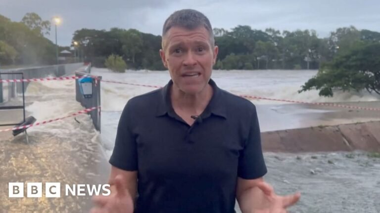 BBC messages from Queensland flood site