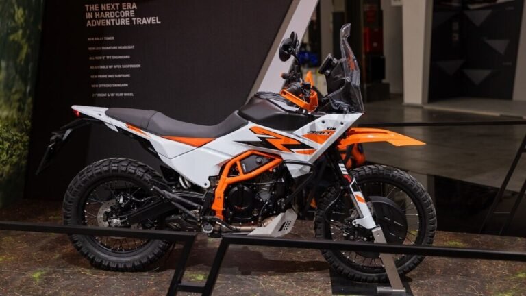 Bajaj Auto Invested Rs 1 450 Crore to KTM tied to bankruptcy