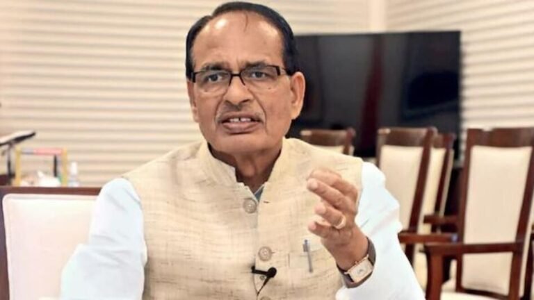 Shivraj Singh Chouhan calls Air India over a broken armchair: “I thought that taking over the tata would improve service …”