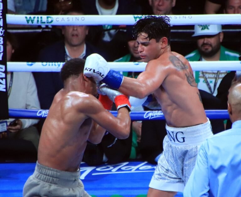 Garcia: Haney’s Jaw “Cracked”, vulnerable against Ramirez