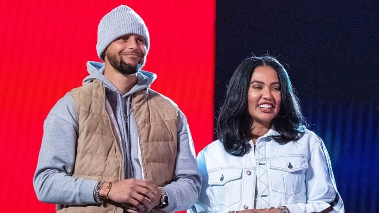 Star’s wife NBA Steph Curry closes Oakland store before security concerns
