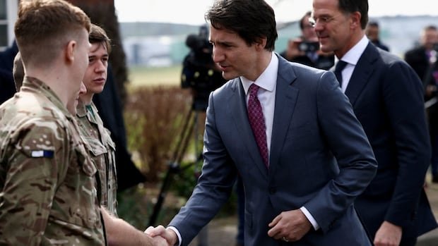 It seems that the allies with ducks and coverage because Trump threatens Canada and Greenland