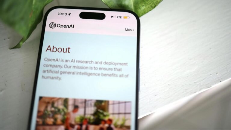 google, search, ai, artificial intelligence, ai assistant, chatgpt, deepseek, gemini, claude, ai bot, gadgets, 