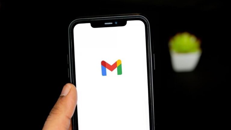 google, search, ai, artificial intelligence, ai assistant, chatgpt, deepseek, gemini, claude, ai bot, gadgets, 