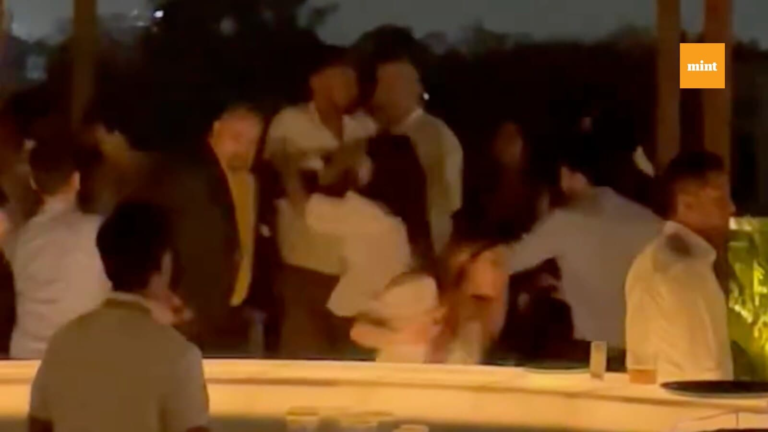 Watch: Delhi Night Party turns into a combat club; DJ meets with guests over the request for a song Viral video | Tech Word News