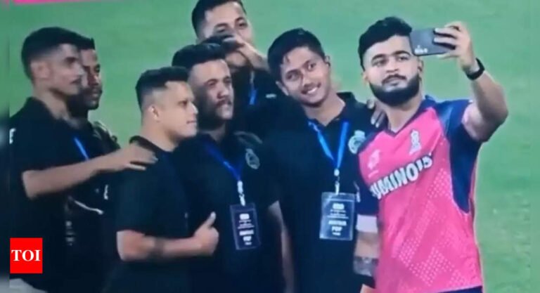 Riyan Parag takes a selfie with ground staff and then threw the phone after RR Beat CSK – Watch | Cricket news – Tech Word News