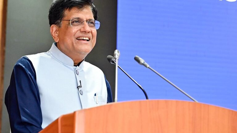 India, USA we organize packaging on Saturday on the proposed business contract; Talks in the early stages: Sources