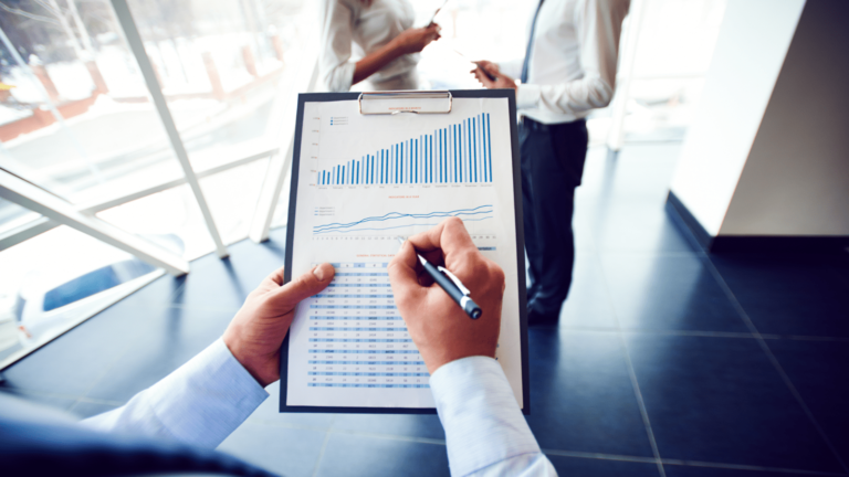 How to Become a Business Analyst in 2025: Complete Career Guide