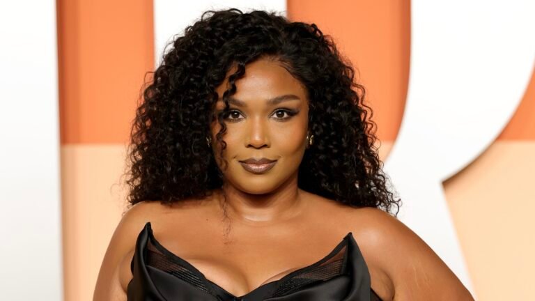 Lizzo Shows Off Weight Loss At Vanity Fair Oscars Afterparty