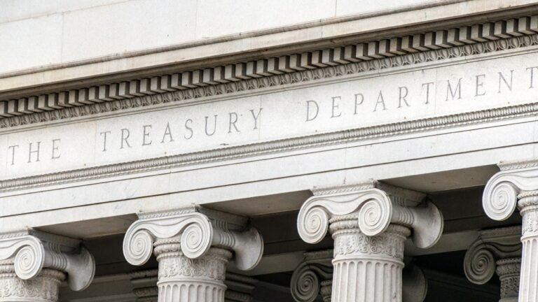 Trump applauds the Ministry of Finance for the release of an “outrageous and invasive” request