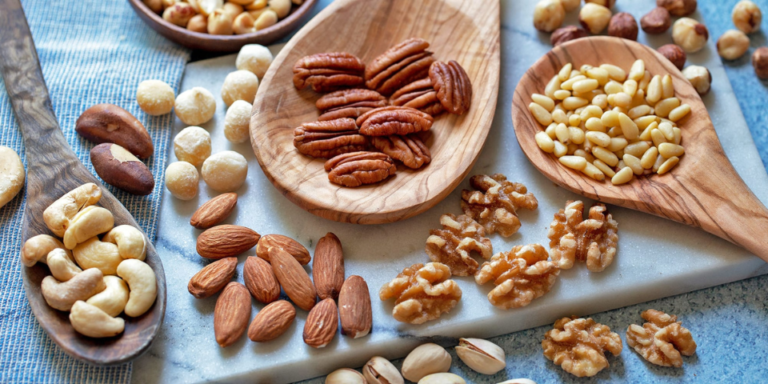 What looks 100 calories of different nuts