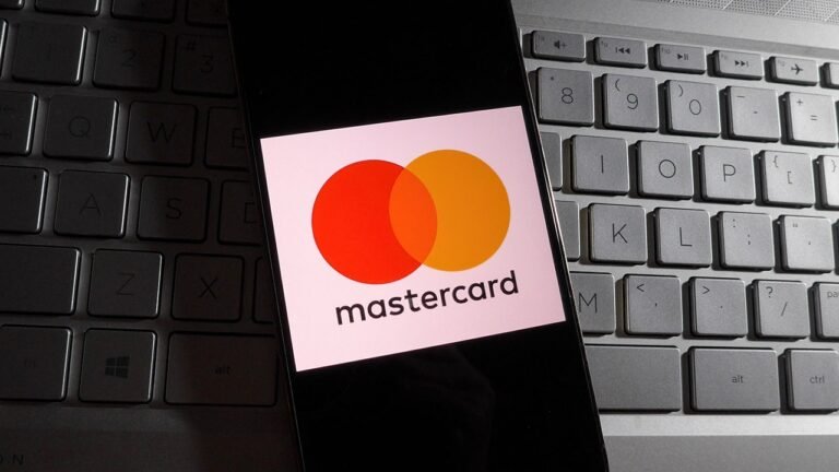 Mastercard resolves outage after users report transaction issues