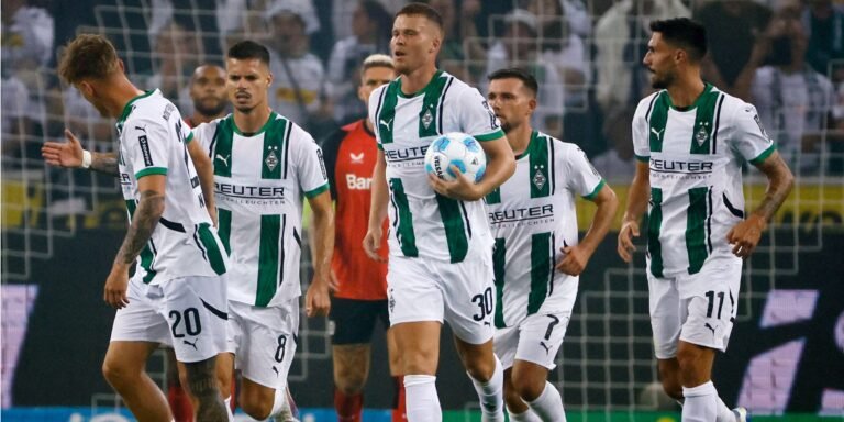 Leeds now preparing move for £10m Farke favourite if they seal promotion
