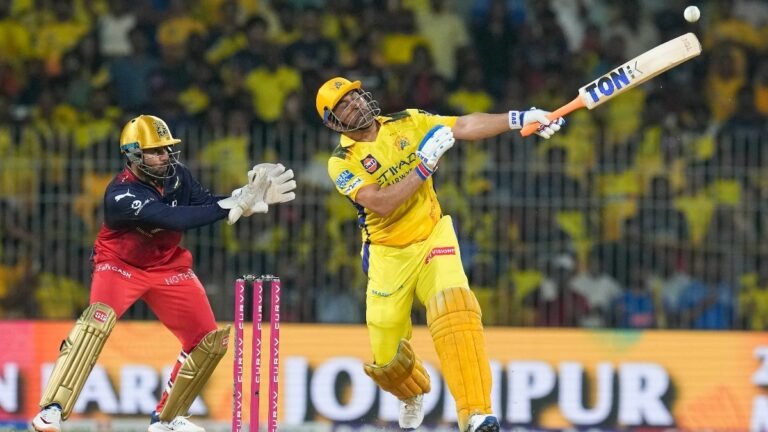 MS Dhoni should retire: videos of emotional CSK fans after the defeat of RCB Go Viral
