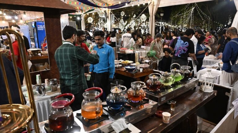 The midnight market opens in Kochi
