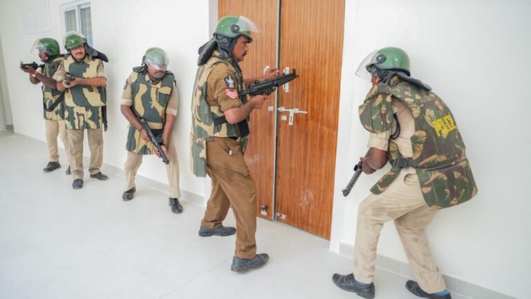 Police Tirupati received practical training in response to emergency strikes