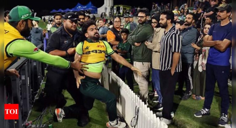 Watch: Khushdil Shah attacks the viewer after anti-Pakistan mockery; PCB issuing statements Cricket news – Tech Word News