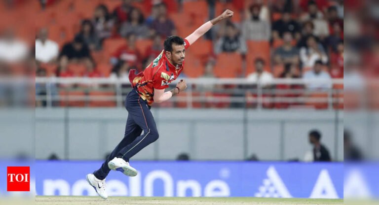 Viral Video: Yuzvendra Chahal brutally trolls of his teammate from IPL, calls him … | Cricket news – Tech Word News