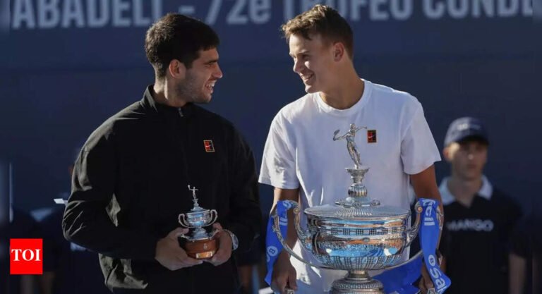 Barcelona Open: Holger Rune is stunning Carlos Alcaraz for the first title from April 2023 | Tennis News – Tech Word News