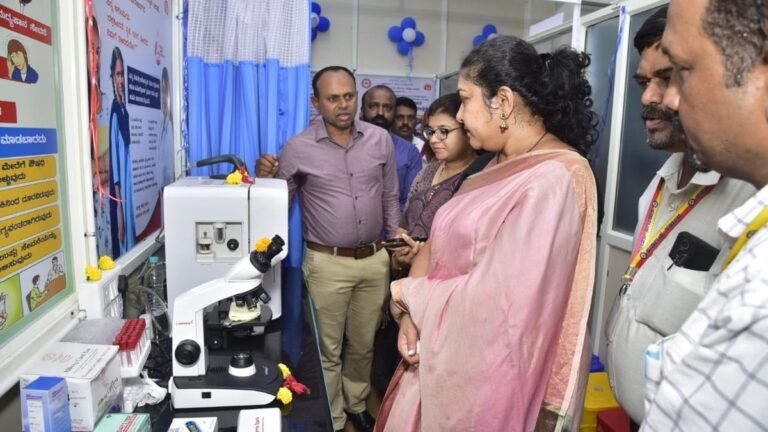 DC inacure the medical facility “Argya Mandira” in the Chamarajanagar district complex