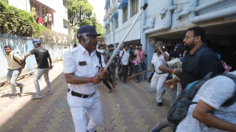 Police Problems Kolkata liberation over accusations of batons in protesting teachers