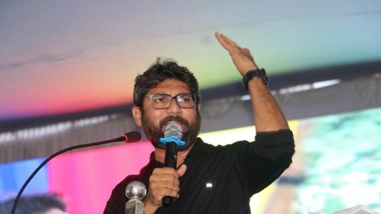Jignesh Mevani calls people to open “Samvidhan Shakhas” to face RSS