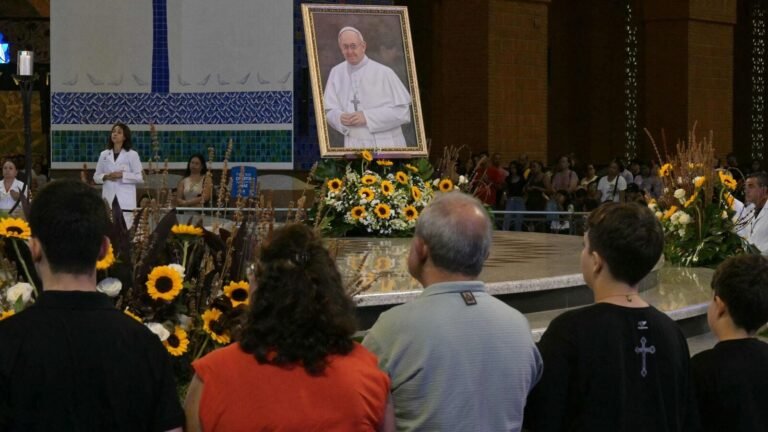 The death of Pope Francis probably because of brain bleeding, not pneumonia, the message says | The news today