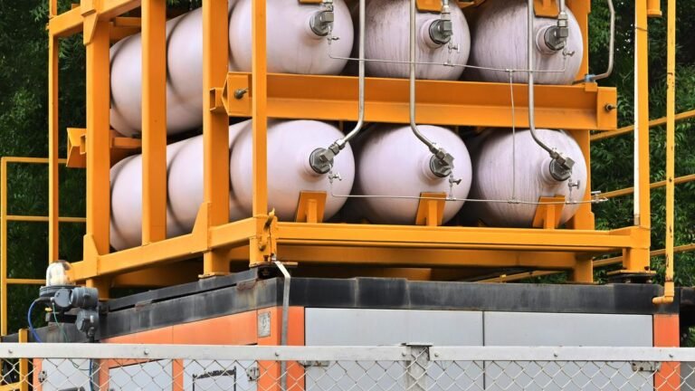 CNG costs more after the price of Govt Hikes APM Gas by 4%
