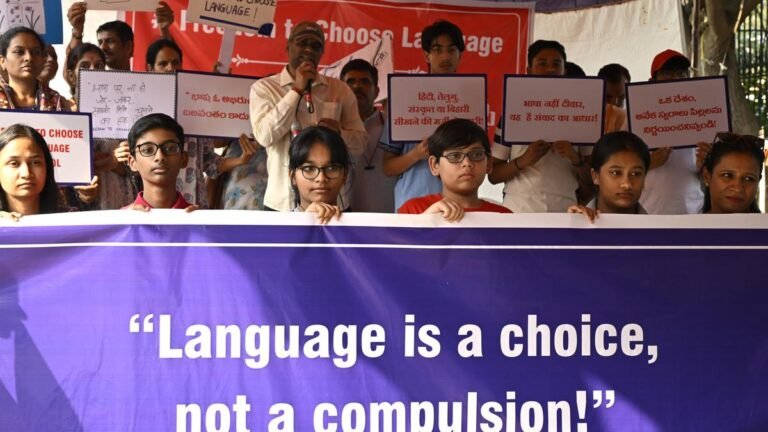 Do not place Telugu: Students, parents to Telangana Govt.