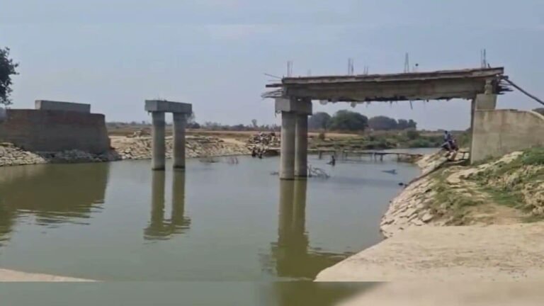 “The villagers were impatient,” says administration when UP Village builds his own bridge after six decades: message | The news today