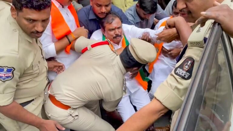 HYDERABAD CAMPUS ROW: Student ‘Union declares an indefinite protest, boycott of classes – the latest update | The news today