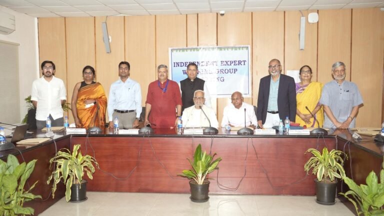 A group of experts meets in Hyderabad to discuss Seepc Telengana survey
