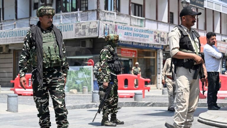 The Pakistani army violates the ceasefire in J&K Day, the Indian Army reacts quickly The news today