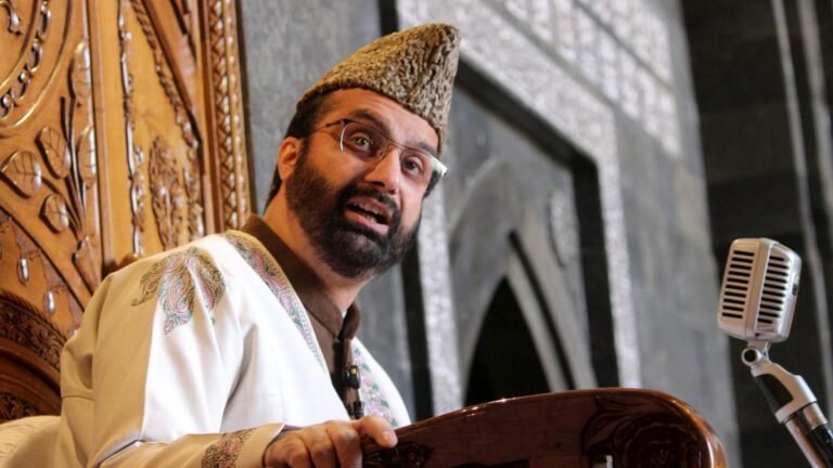 Chairman Hurriyat Mirwaiz welcomes the interim directions of SC in the case of WAQF Act