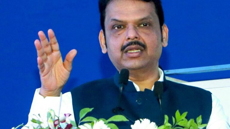 CM asks Maharashtra to release water from its tanks to Krishna, Bhima Rivers to satisfy the needs of drinking water in the north of Karnataka