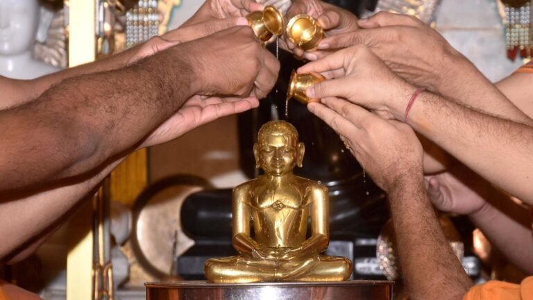Mahavir Jayanti 2025: Top 30+ Wishes, News, Citations, Pictures and GIF to celebrate Mahavir Janma Kalyanak | The news today