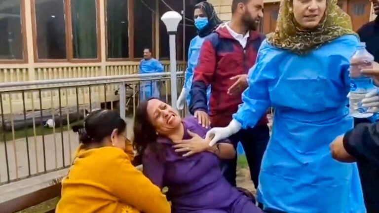 Terrorist attack Pahalgam: JKNC, Mehboob Mufti, Mirwaiz Umar Farooq Call for Kashmir Bandh 23 April | The news today