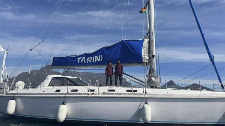 The INSV Tarini with two female naval officers leaves from Cape Town at the final stage of the global circulation