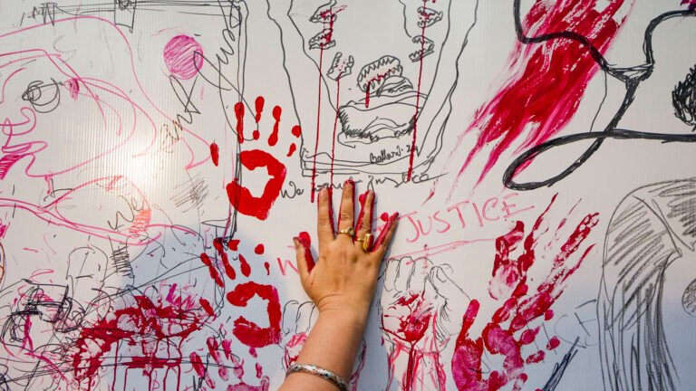 Varanasi Teen allegedly dazed, raped 23 men within 7 days in cafes, hotels and warehouse; Police arrest 6 people The news today