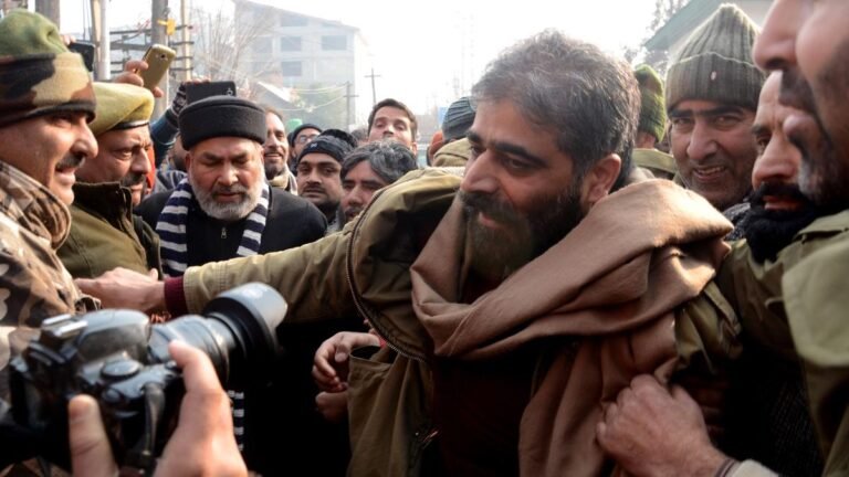 The High Court in Delhi denies the deposit to the separatist leader Nayeem Ahmad Khan