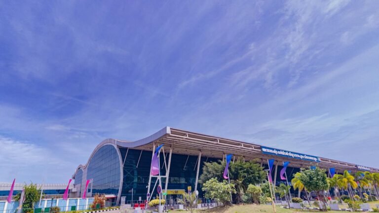 Thiruvananthapuram Airport, Railway Station receive threats of bombs in fraud
