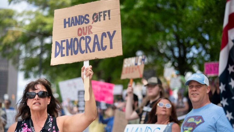 Hands OFF!: Millions join the protests against Trump in all 50 US states, viral videos show the swarms of the crowd with posters | The news today