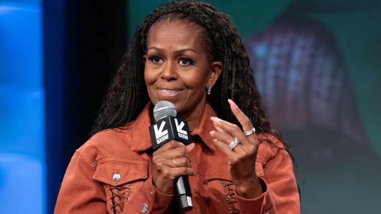 Michelle Obama flashes a wedding ring in the middle of a rumor about a division from Barack Obama, close trolls | The news today